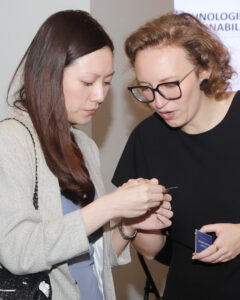 21e29245-aa0f-404f-a620-2fcea68076b6