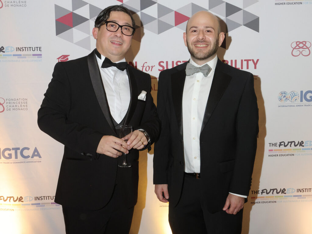 b7315651-3fe0-451a-b792-8ce8c7c75eb8