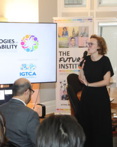 4db7387f-94a6-441b-a25d-9216342ffcf1