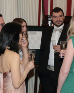 9f692358-db35-4fc7-8122-eb04a5640870